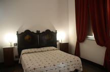 bed-and-breakfast_letto-matrimoniale1-camera-gialla